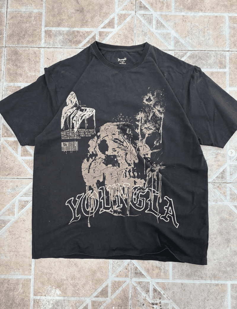 Playera Gráfica YoungLA Calavera Streetwear Negra talla M